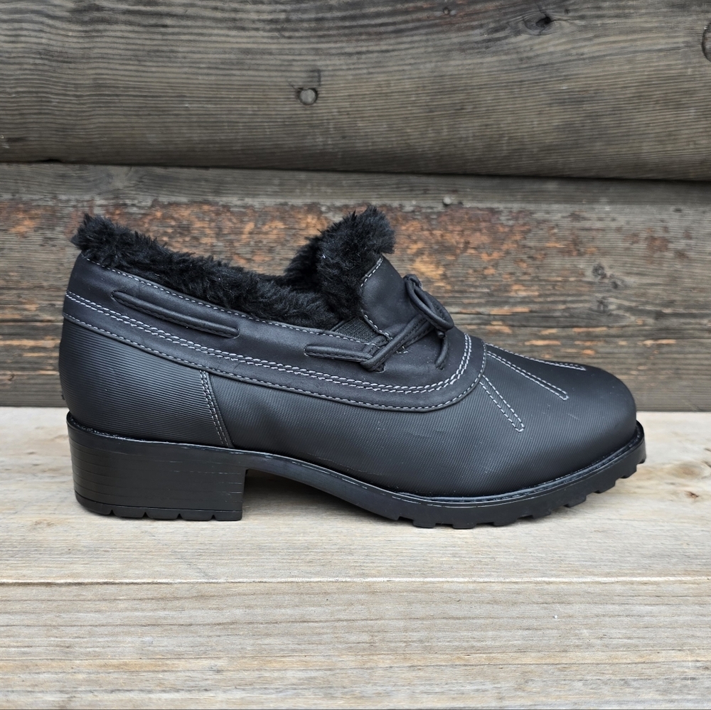 Trotters NEW!! Belle Minimalist Urban, Faux Fur, Cozy Winter Rain Booties 7WW